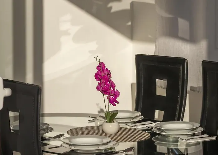 Velvet Sunset Penthouse Apartament