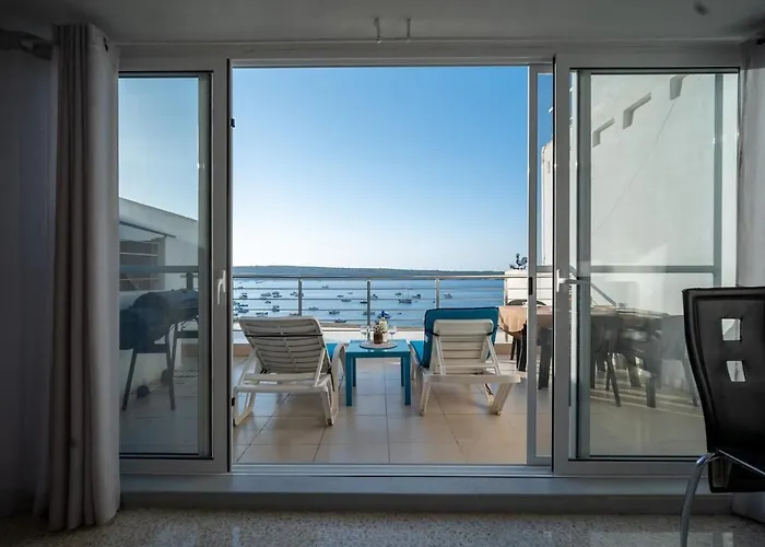 Velvet Sunset Penthouse *