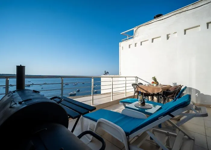 Velvet Sunset Penthouse Is-Sellum