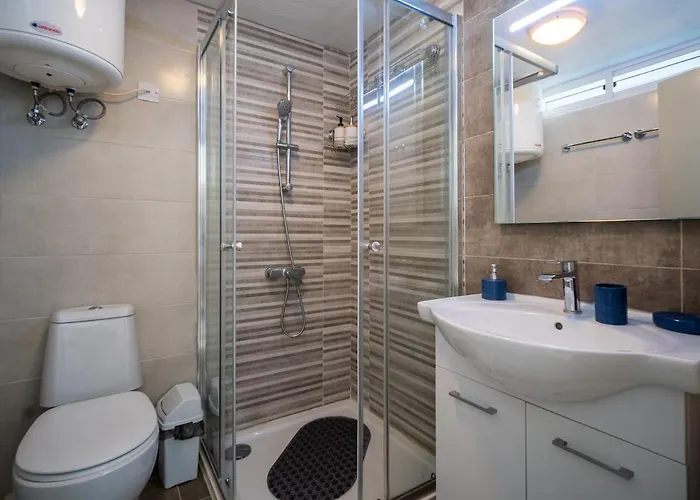 Velvet Sunset Penthouse Is-Sellum